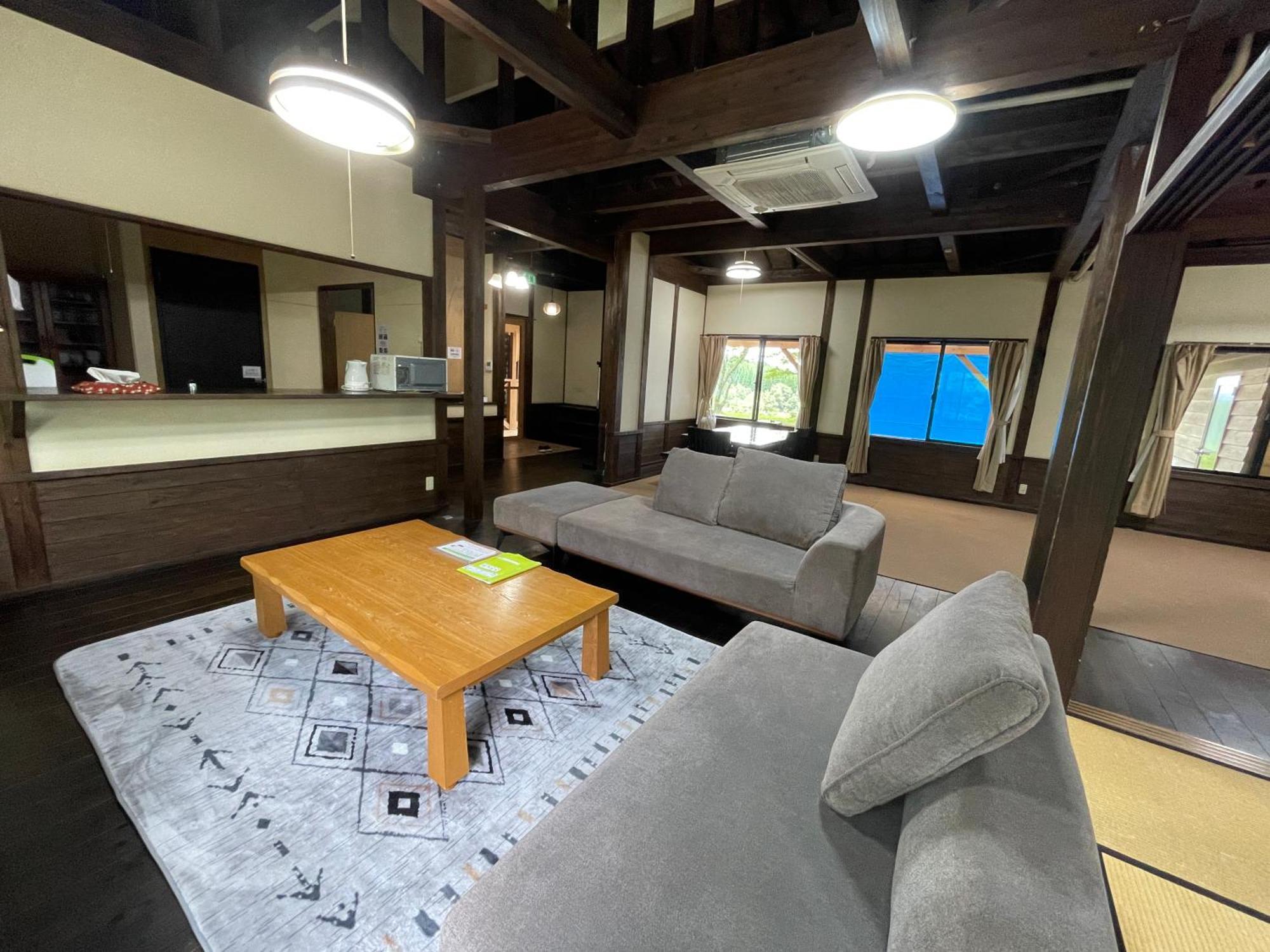 Kurasako Onsen Sakura Villa Minamioguni Kültér fotó