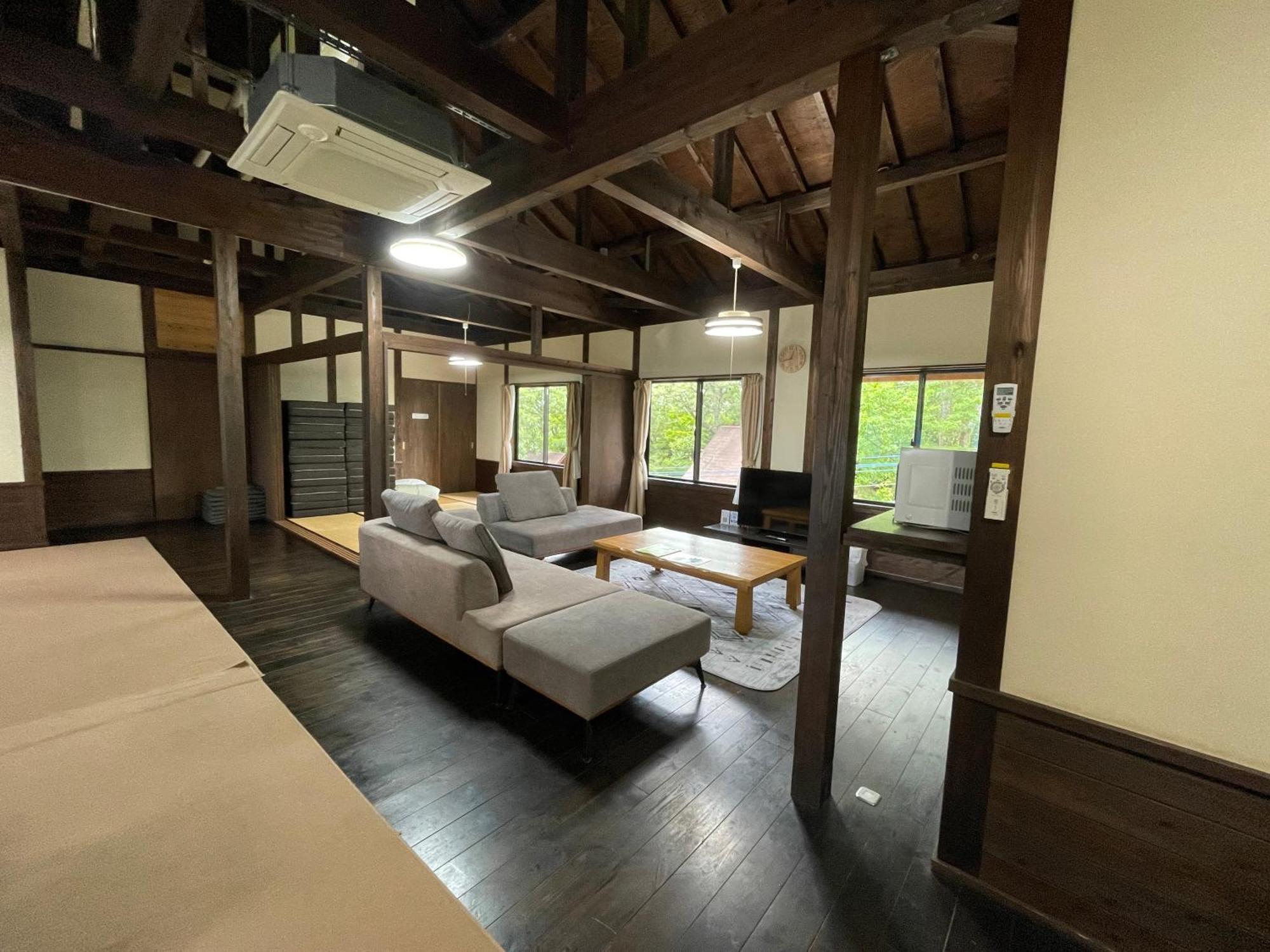 Kurasako Onsen Sakura Villa Minamioguni Kültér fotó